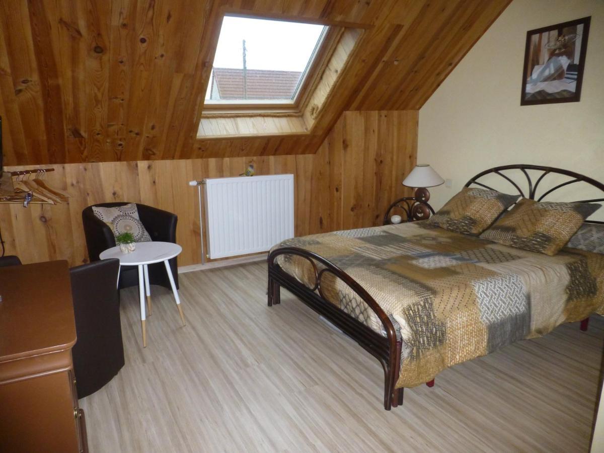 Chambres D'Hote Le Marronnier Champrougier Eksteriør billede